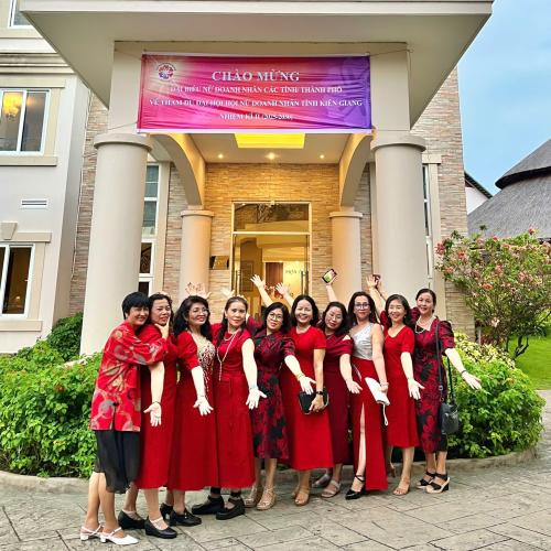 Hội Nữ Doanh Nhân Đồng Tháp Tham Dự Đại Hội Hội Nữ Doanh Nhân Kiên Giang Nhiệm Kỳ II, 2025 -2030